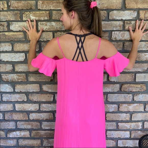 Jennifer Lopez Cold Shoulder Dress - Picture 3 of 13